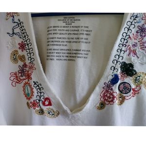 Lucky Brand Women's XL Embroidered Hoodie